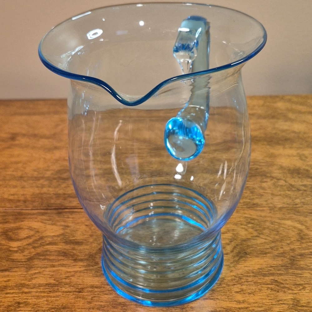 VINTAGE MCM 1970s Aqua Blue Glass Pitcher & Set of 4 Matching Glass Tumblers - Picture 12 of 17